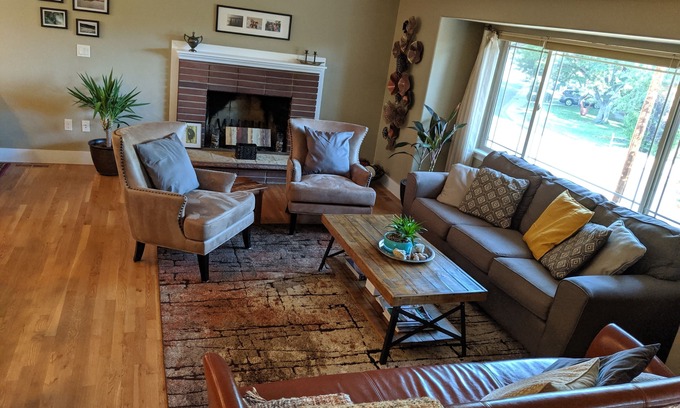 Park East House | Spacious Comfortable and Cozy Home away from Home
