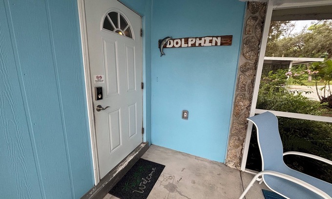 Bonita Shores Cottage | Spacious Cottage 1.5 Mi To Beach Kitchen W&D King Bed Dock On The Imperial River