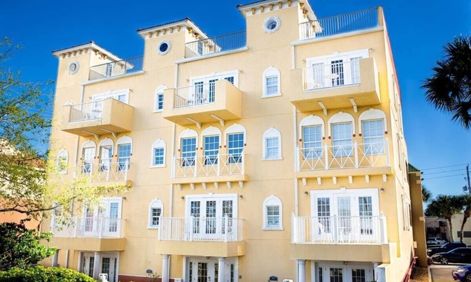 Cocoa House | Spacious Downtown Cocoa Village Estate 1 with River Views!