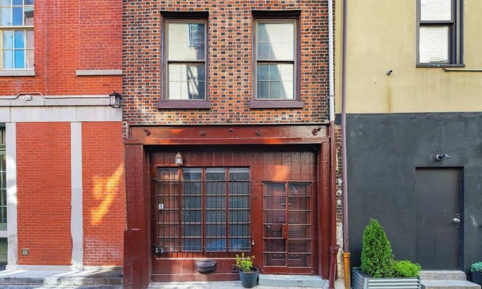 Old City House | Spacious Family Home in Philadelphia