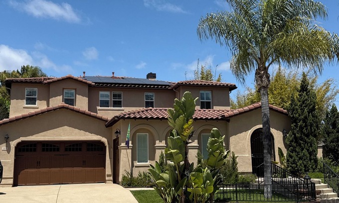 Carlsbad House | Spacious family home with a view - close to the Beach, Legoland, Del Mar Races!
