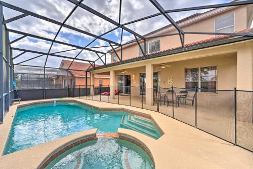 Solana House | Spacious Family Home with Spa in Davenport!