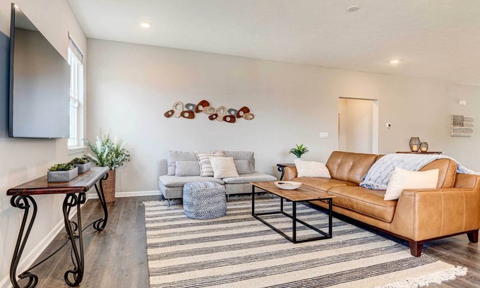 Maxwell House | Spacious Home w/Patio Near Fishers!