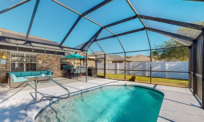 Indian Trails House | Spacious home with saltwater pool, gas grill, patio, & washer/dryer