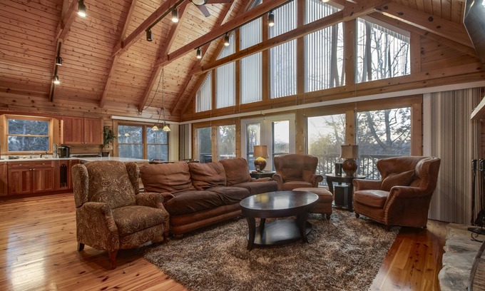 Ten Mile Cabin | Spacious Lakefront Cabin w/HotTub, Fire & Kayaks