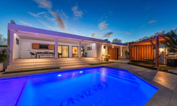Kamay Villa | Spacious Luxury 5BR Villa with Private Pool at Casa Graziano by Bocobay