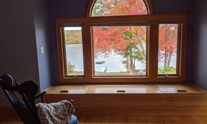 Andover House | Spacious modern home on private lake
