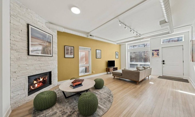 University Village / Little Italy House | Spacious Modern Retreat with Unique Charm