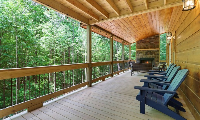 Blue Ridge Cabin | Spacious, New Cabin! New Hot Tub, Fire Pit, and Game Room! Dog-Friendly!