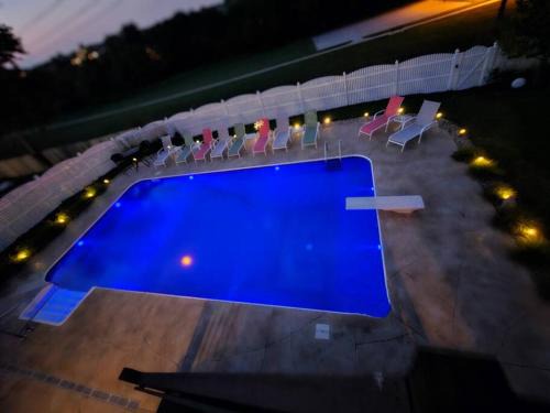 Omaha House | Spacious Pool House with tons of amenities!