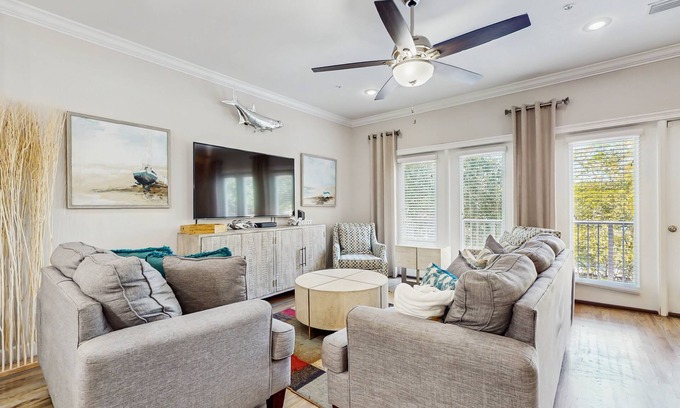 Miramar Beach House | Spacious private home with patio, balconies, close to beaches & shared pool