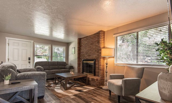 Greater Avenues House | Spacious Renovated Home Perfect for Big Fam/Groups