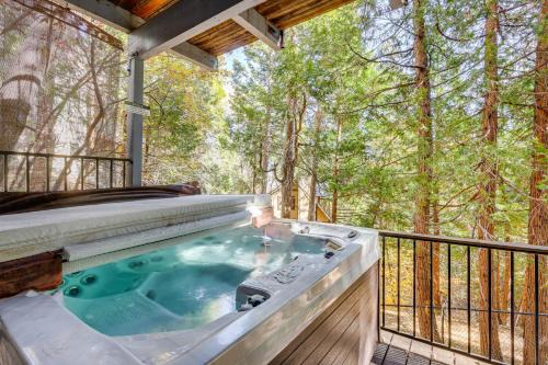 Lake Arrowhead House | Spacious Retreat 13 Mi to Snow Valley Mtn Resort!