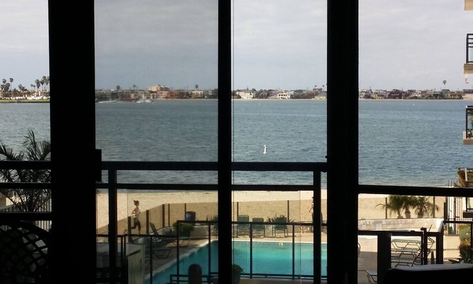 Crown Point Condo | Spacious Sail Bay View Condo