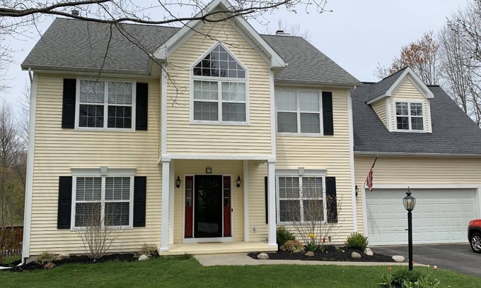 Saratoga Springs House | Spacious Saratoga home with Heated Pool and close to TRACK and SPAC!