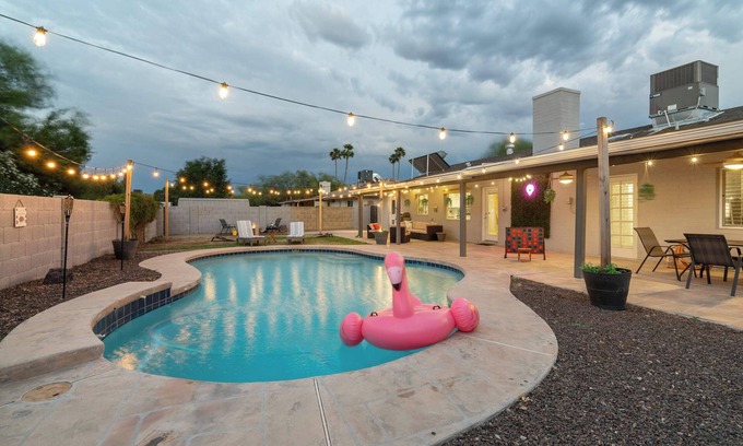 Tempe House | Spacious Scottsdale Retreat with Pool