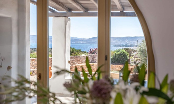 Nea Cryssi Akti Villa | Spacious Seaside Family Villa with BBQ, private garden, wonderful sunset views!