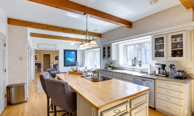 Madison House | Spacious & Secluded Madison Home Near Dtwn!
