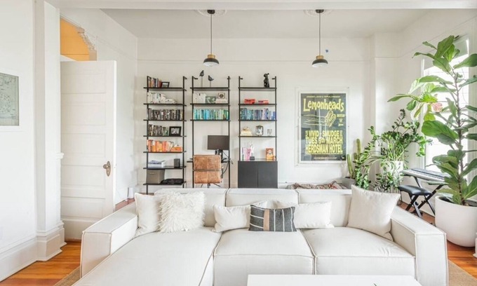 Western Addition Condo | Spacious SF Victorian Condo with High-End Modern Appeal