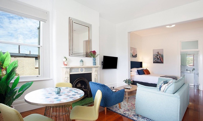 Glebe Apartment | Spacious Studio With Balcony in Inner-City Glebe