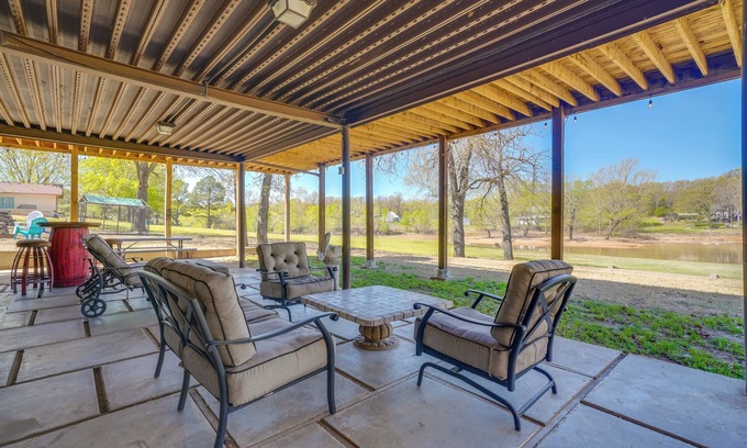 Eufaula Cottage | Spacious Vacation Rental Home on Eufaula Lake!
