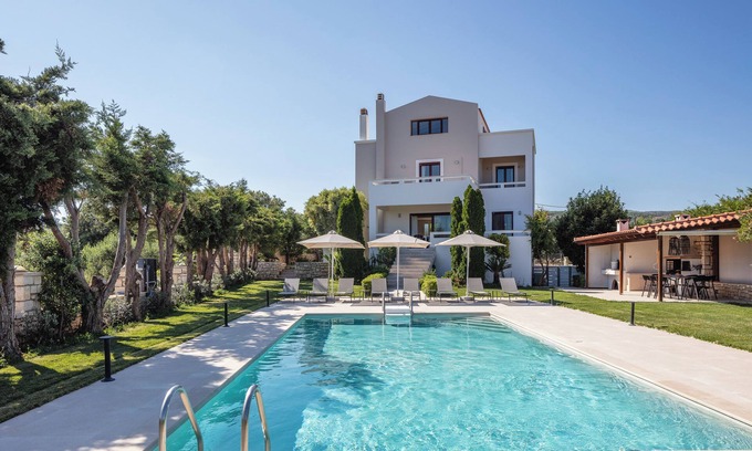 Skouloufia Villa | Spacious villa, fully restored, with heated pool