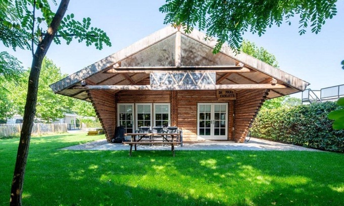 Baarle-Nassau House | Spacious wooden chalet with covered terrace