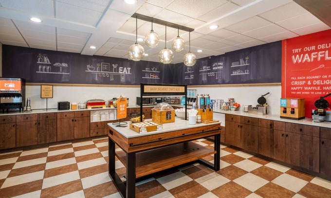 Withrow Hotel | Spark by Hilton Bardstown
