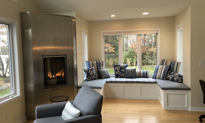 Holcombe House | Spectacular Lake House in Northern Wisconsin