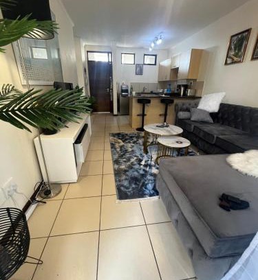 Greater Johannesburg Metropolitan Area Apartment | Spectre