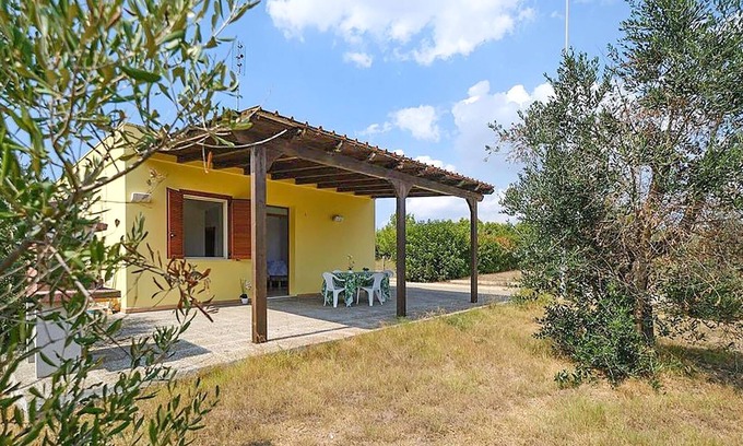 Alezio House | Spend a relaxing vacation in this inviting vacation home.