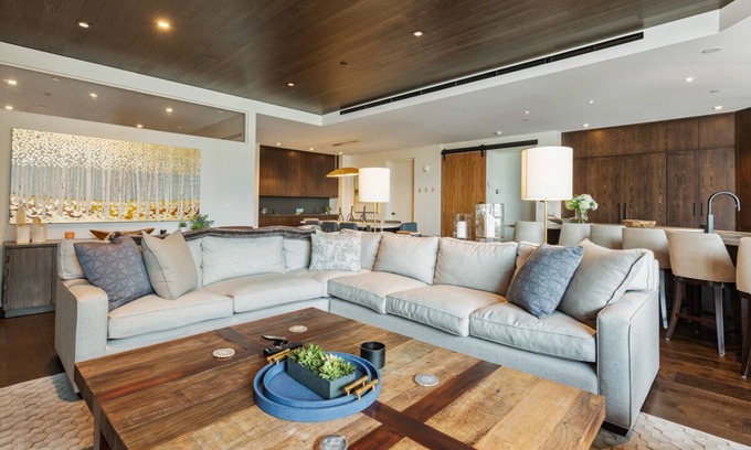 Empire Pass Condo | Spend Winter in Park City! Empire Pass Condo with Elevator and Lodge Amenities!