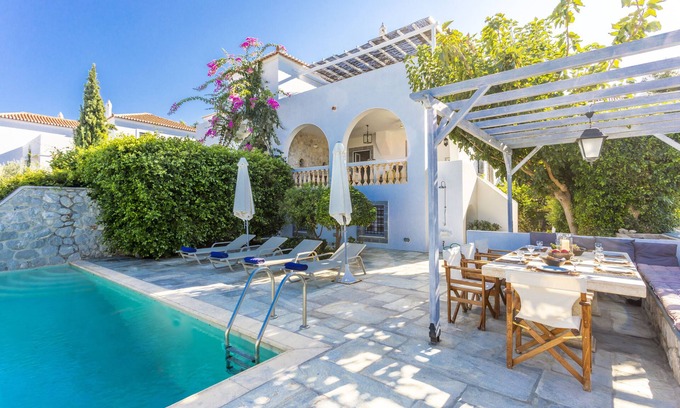 Spetses Villa | Spetses, Newly built villa w. private pool and panoramic sea view.