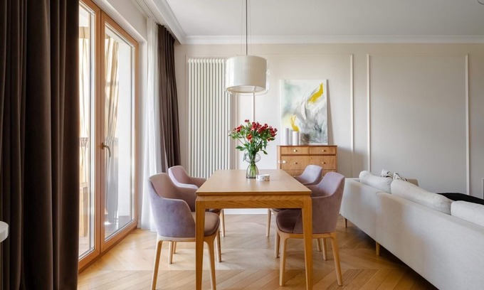 Mokotow Apartment | Sphisticated apartment in luxury area - Old Mokotow district