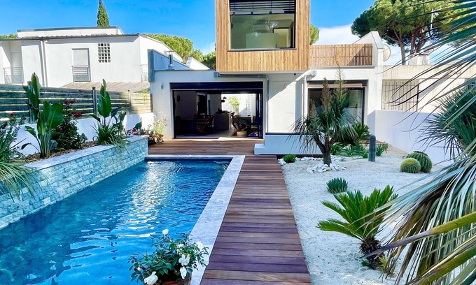La Grande-Motte Villa | Splendid contemporary and exotic villa