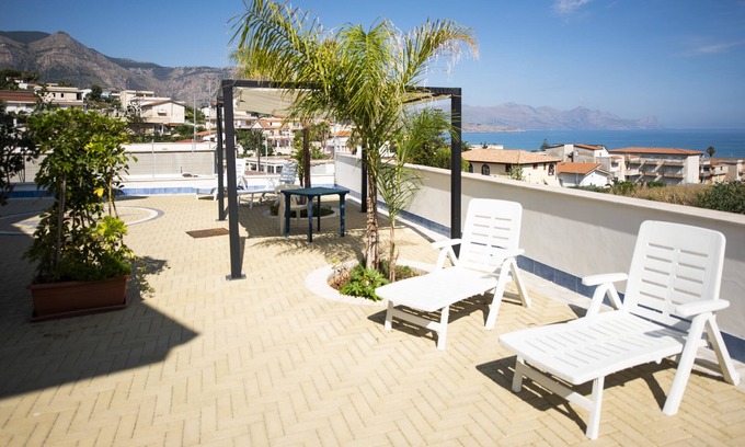 Alcamo Marina Villa | splendid villa Corallo 4 ° - 5 °, Relax sea view; OFFER