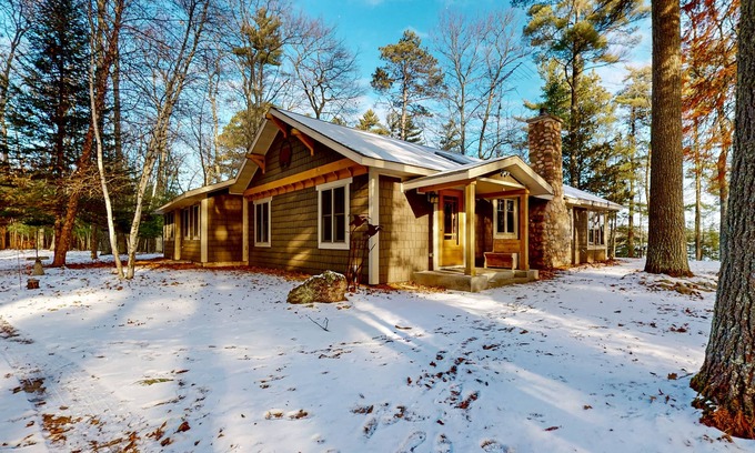 St Germain House | Sprawling lakeside home with dock, kayaks, pool table, fireplace, grill, & AC