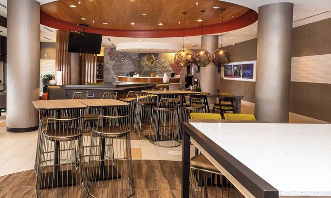 Baytown Hotel | SpringHill Suites Houston Baytown