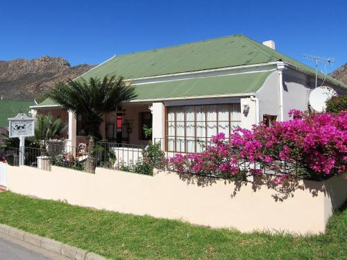 Montagu Bed & Breakfast | Squirrels Corner
