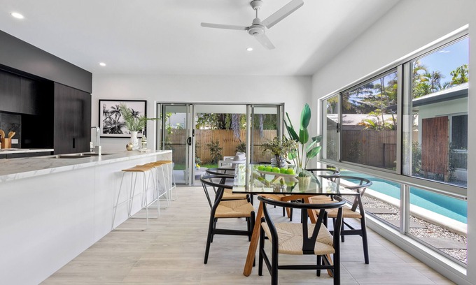 Port Douglas Villa | St Crispins Villa 2 with private heated pool
