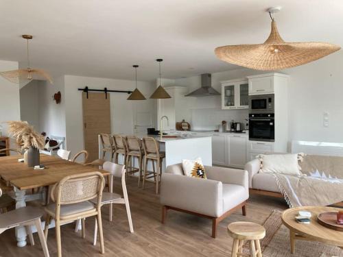 Pleurtuit Villa | St Malo à 15 Min et 10 Min de Dinard