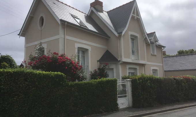 Rotheneuf-Le Pont House | St-Malo seaside house - Cl 3* 100 m from the beach, 30 km from Mont St Michel