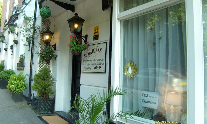Dover House | St Martin's Guest House