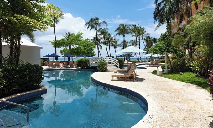 Little Battaleys Apartment | St Peter's Bay 209 in Speightstown by Personal Villas - Contemporary Convenience