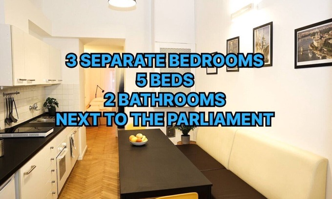 Belvaros - Lipotvaros Apartment | St. Stephan apt. 3 BDR, 2 BATH, 5 beds, 6 people