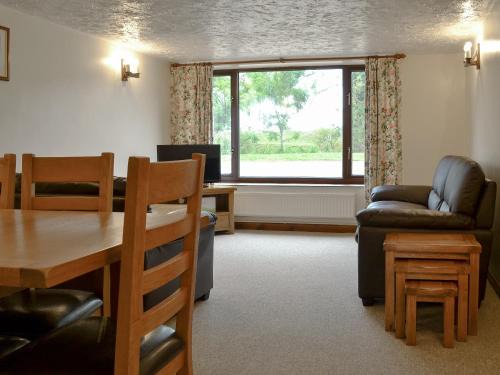 Foxley House | Stable Cottage 5 - Ukc3744