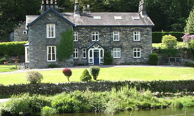 Ambleside House | Stablemans Cottage, perfect riverside location between Ambleside & Rydal