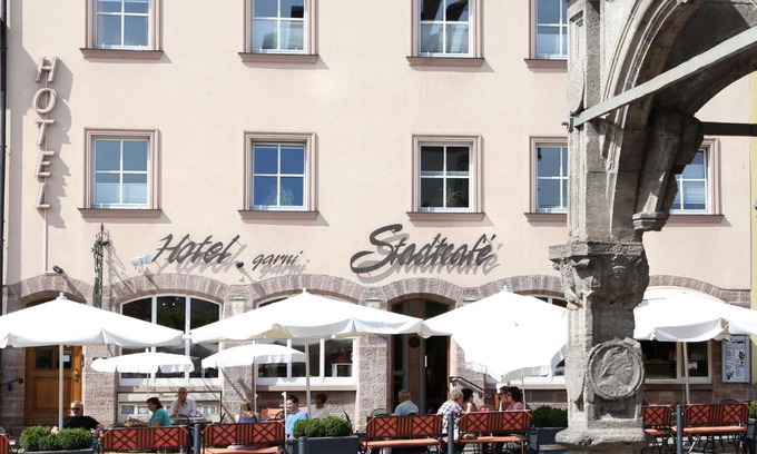 Hammelburg Hotel | Stadtcafé Hotel garni