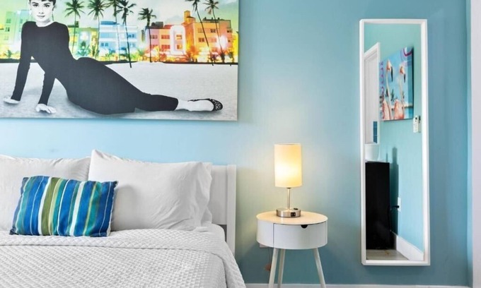 Northeast Miami Apartment | Standard Queen Room Near Uptown 66 MIA