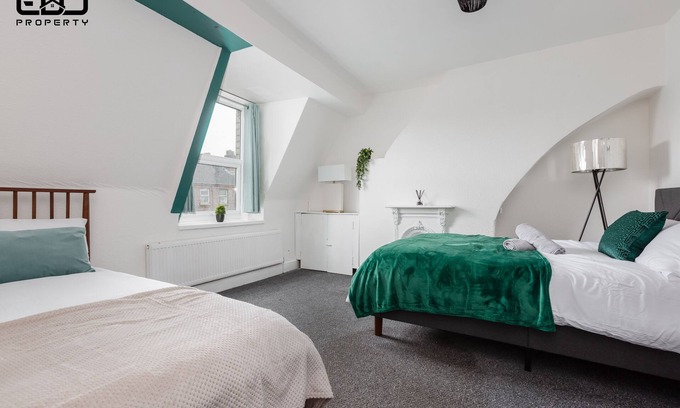 Kirkdale House | Stanley House ★ 7 doubles! ★ Parking! ★ City Links